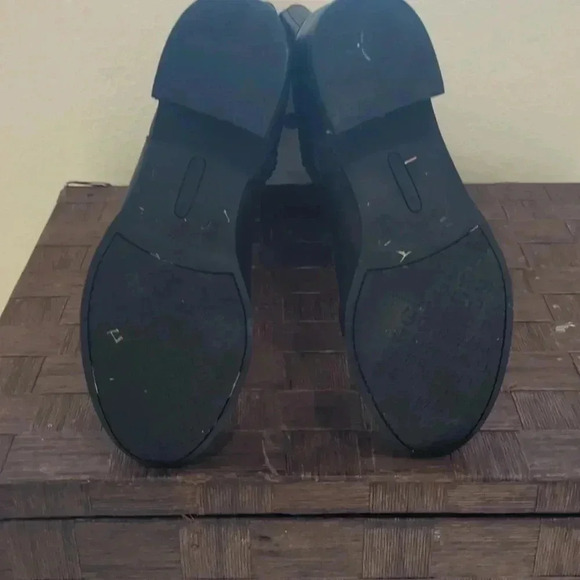 Etienne Aigner size 6 knee-high boots - Picture 2 of 6